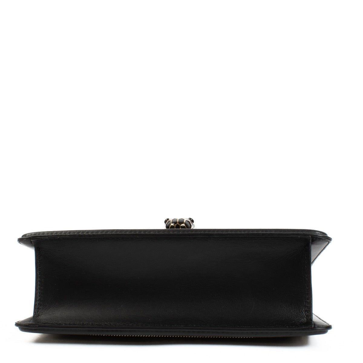 Bulgari Black Serpenti Bag aan de beste prijs bij Labellov tweedehands luxe in Antwerpen en Knokke.