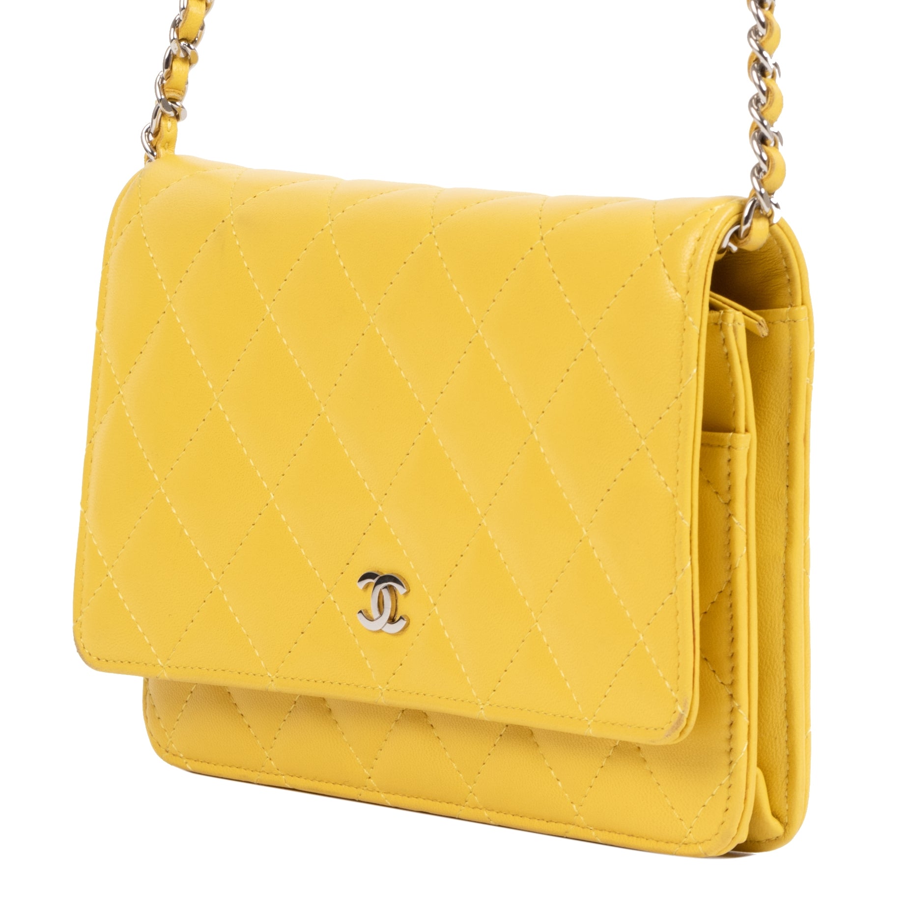 Authentic secondhand Chanel Yellow Wallet On Chain designer bags accessories luxury vintage webshop designer brands fashion safe secure online shopping worldwide shipping