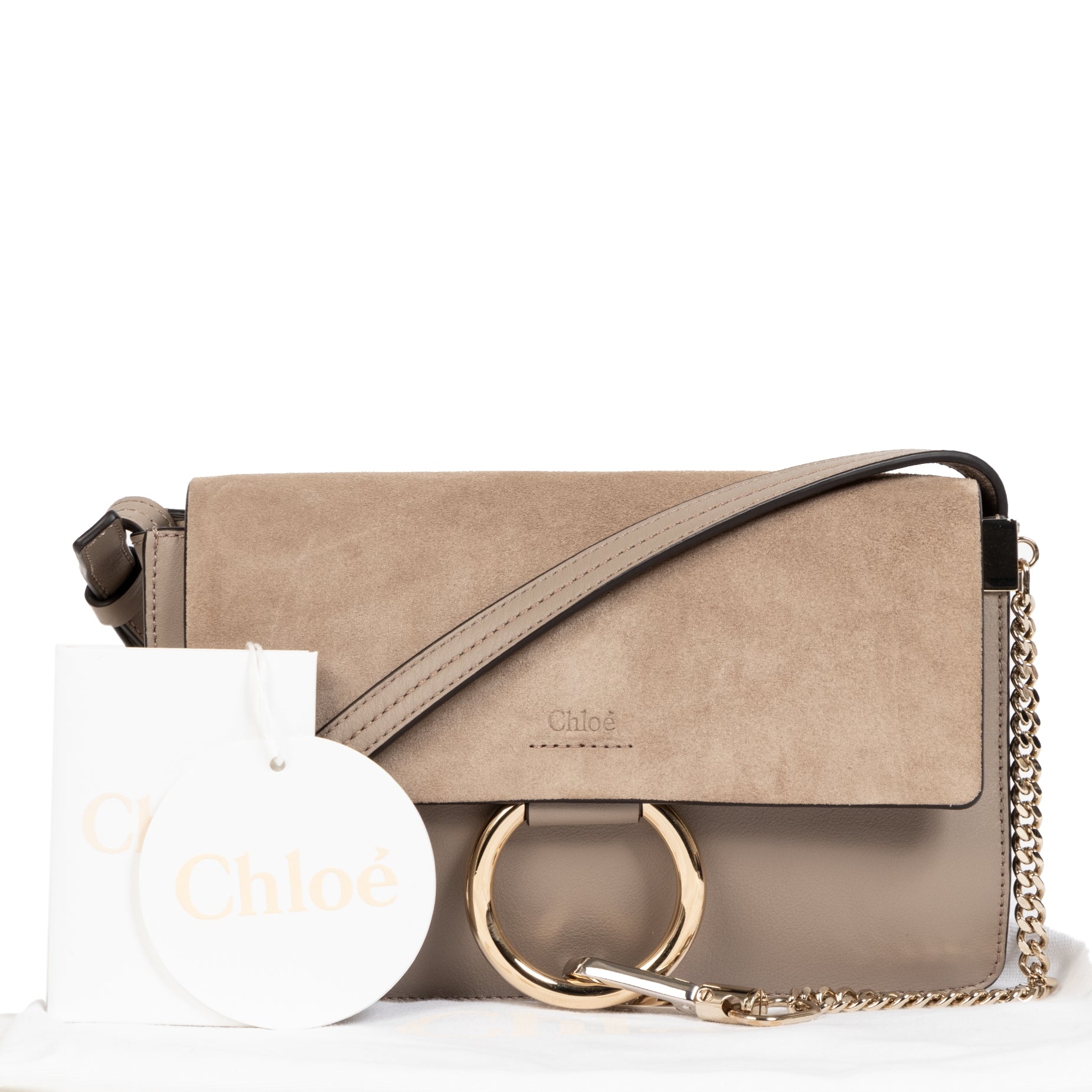 Chloe Faye Motty Grey Small Suede Shoulder Bag kopen en verkopen aan de beste prijs bij Labellov