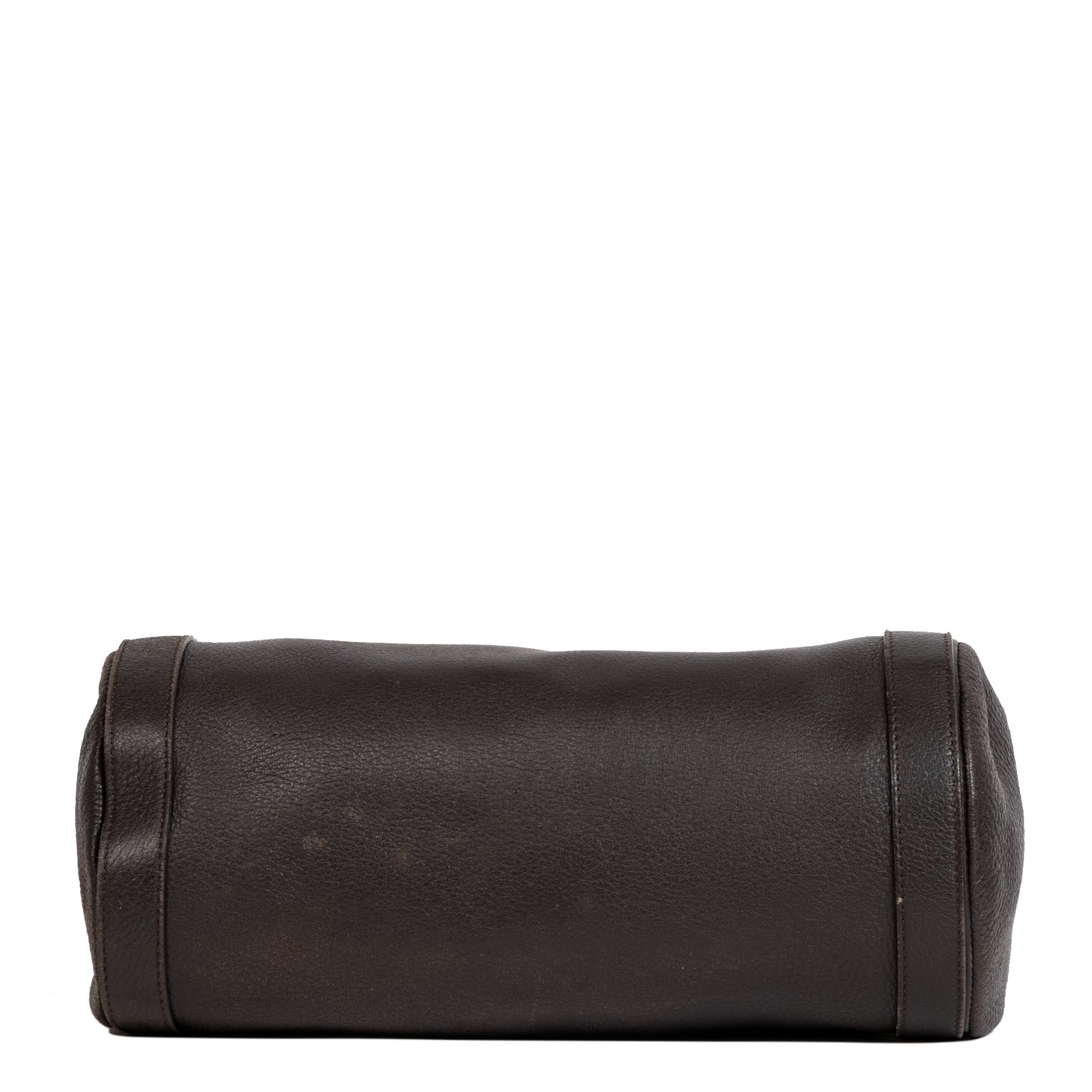 We buy and sell your authentic designer bags online at Labellov secondhand luxury