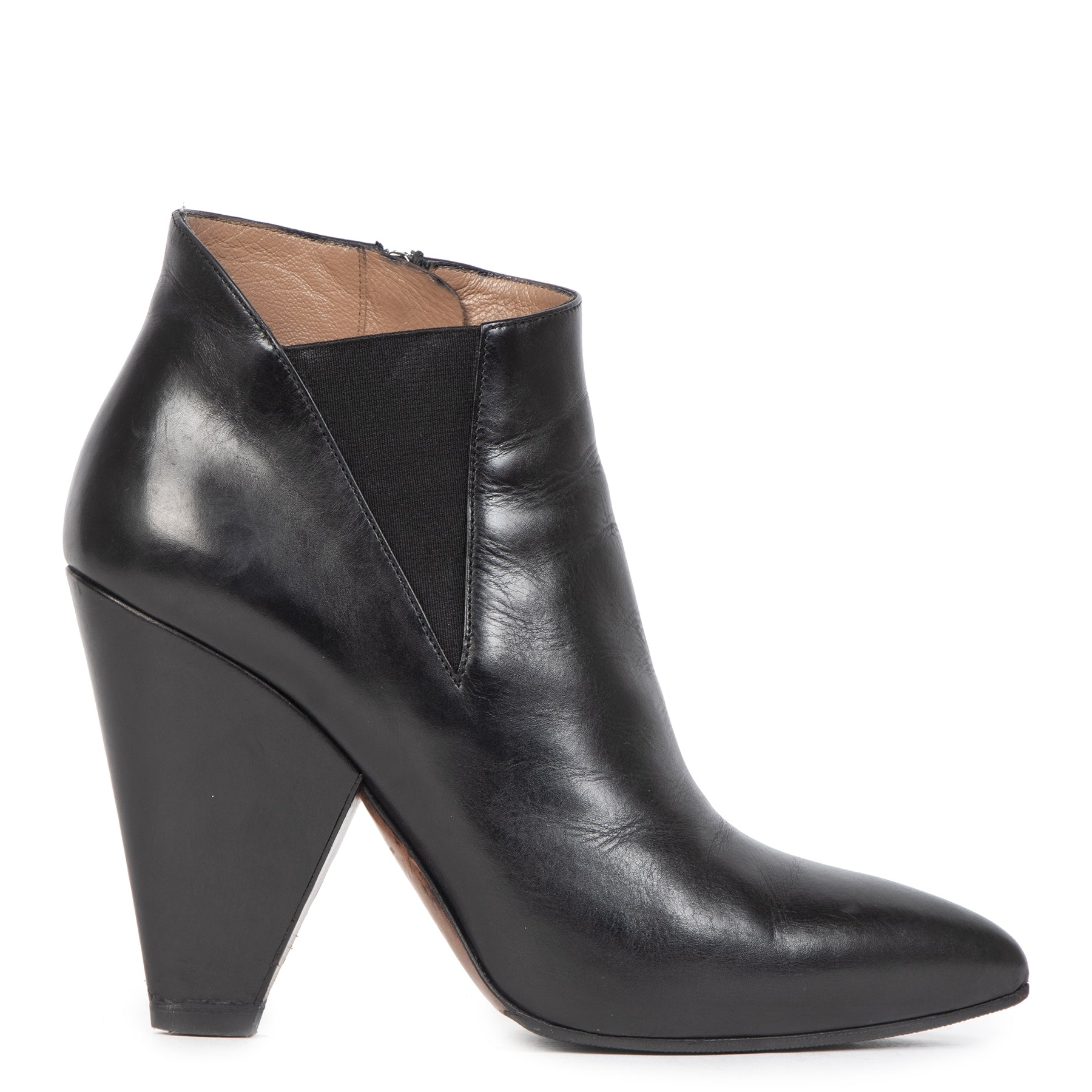 Authentic secondhand Alaïa Black Leather Ankle Boots - Size 37,5 designer shoes accessories designer brands luxury vintage webshop safe secure online shopping fashion worldwide shipping