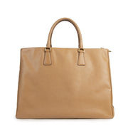 Koop authentieke tweedehands Prada tassen met de juiste prijs bij LabelLOV.