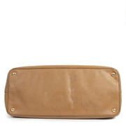 Buy authentic secondhand Prada bags at the right price at LabelLOV vintage webshop. Safe and secure online shopping.
