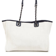 Authentieke Tweedehands Chanel Deauville Neutral Canvas Shoulder Tote Bag juiste prijs veilig online shoppen luxe merken webshop winkelen Antwerpen België mode fashion