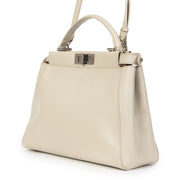 Authentieke tweedehands vintage Fendi Latte Azalea Calfskin Medium Peekaboo Tote Bag koop online webshop LabelLOV