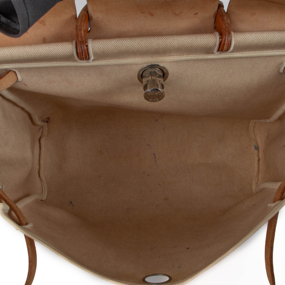 Shop 100% authentic second-hand Hermès Herbag Cloth Handbag on Labellov.com