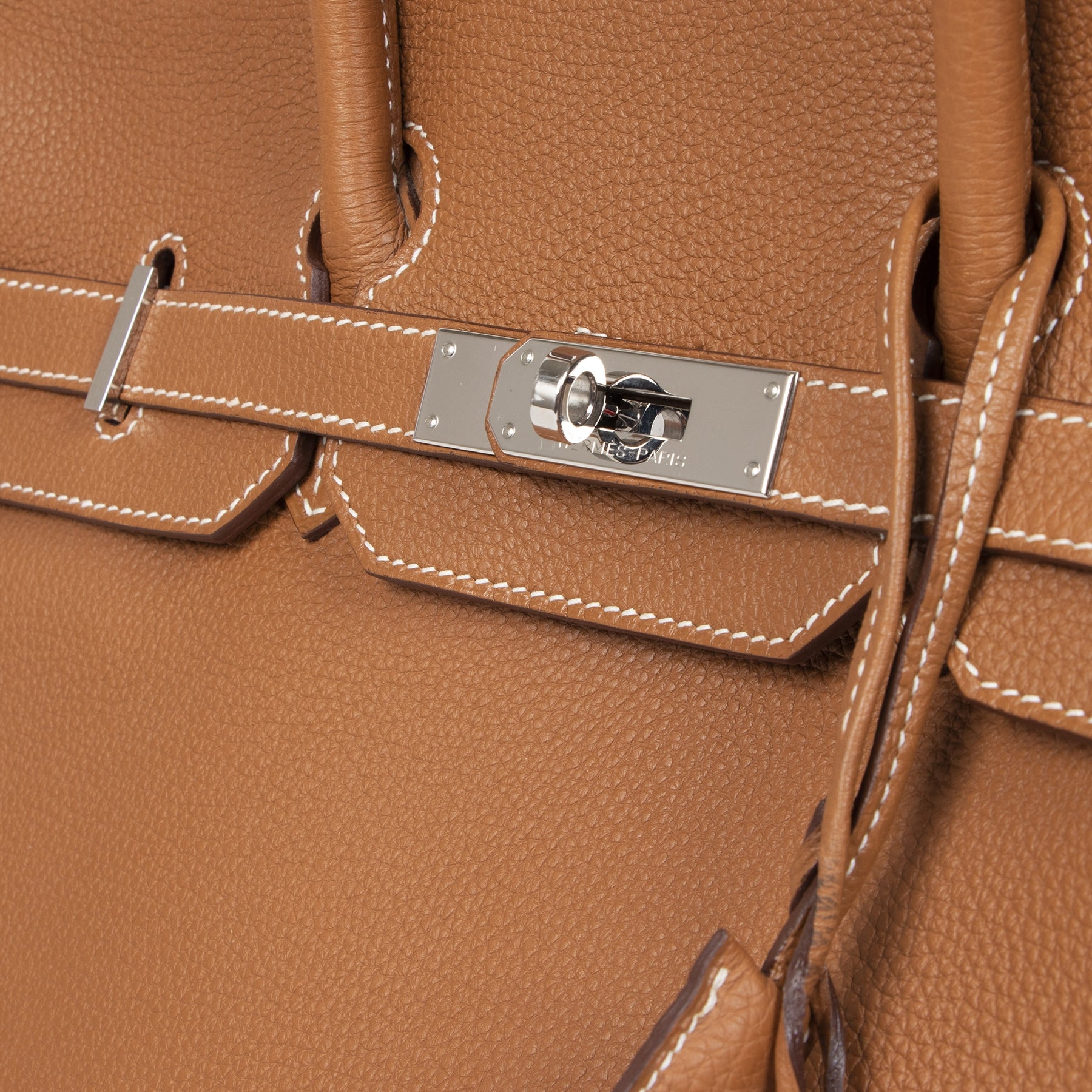 Luxury Brand secondhand Hermes Birkin 35cm Gold Togo Leather GHW at the right price at LabelLOV Antwerp Belgium