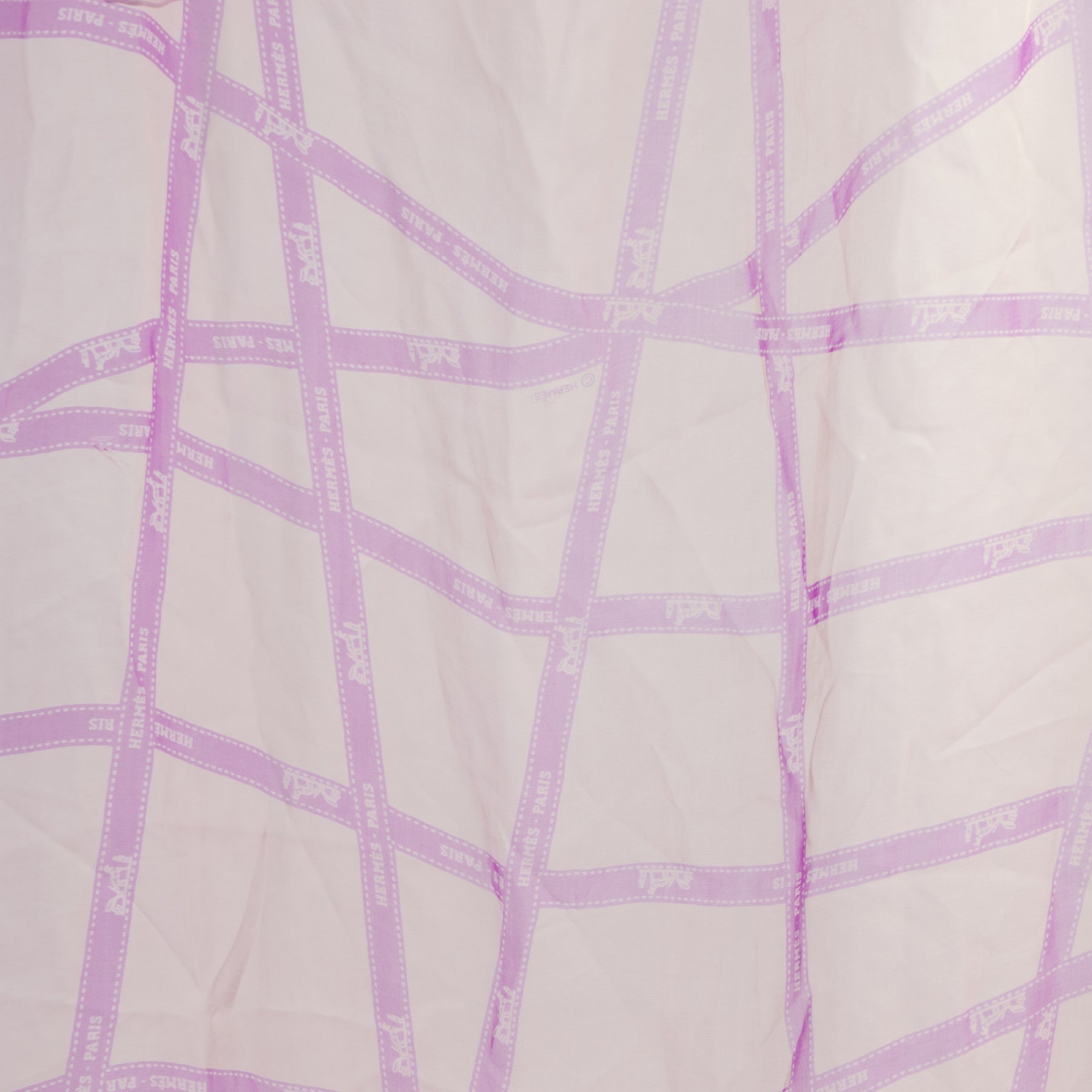 Authentieke Tweedehands Hermès Purple Silk Scarf juiste prijs veilig online shoppen luxe merken webshop winkelen Antwerpen België mode fashion