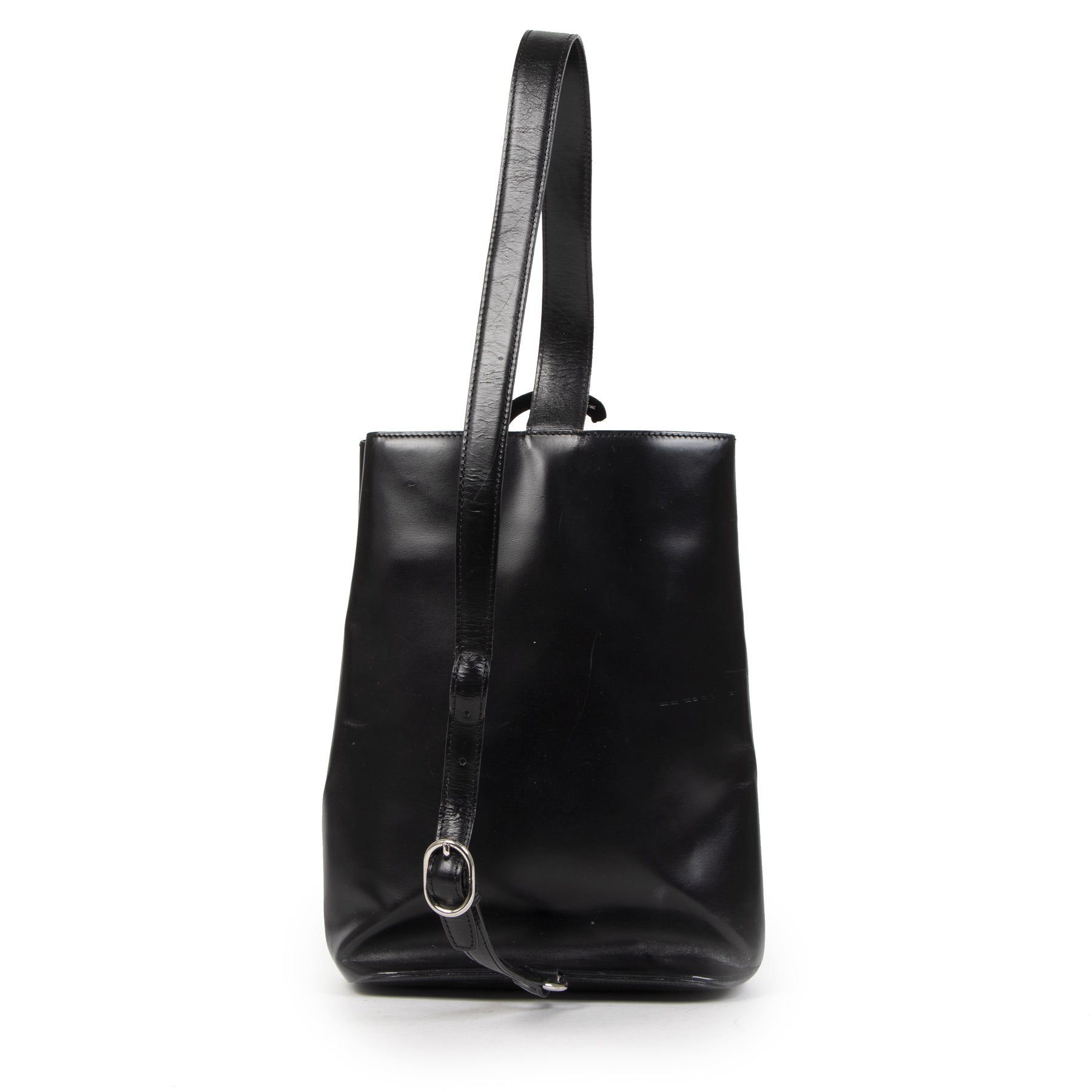 Cartier Black Panthère Sling Bag kopen en verkopen aan de beste prijs bij Labellov