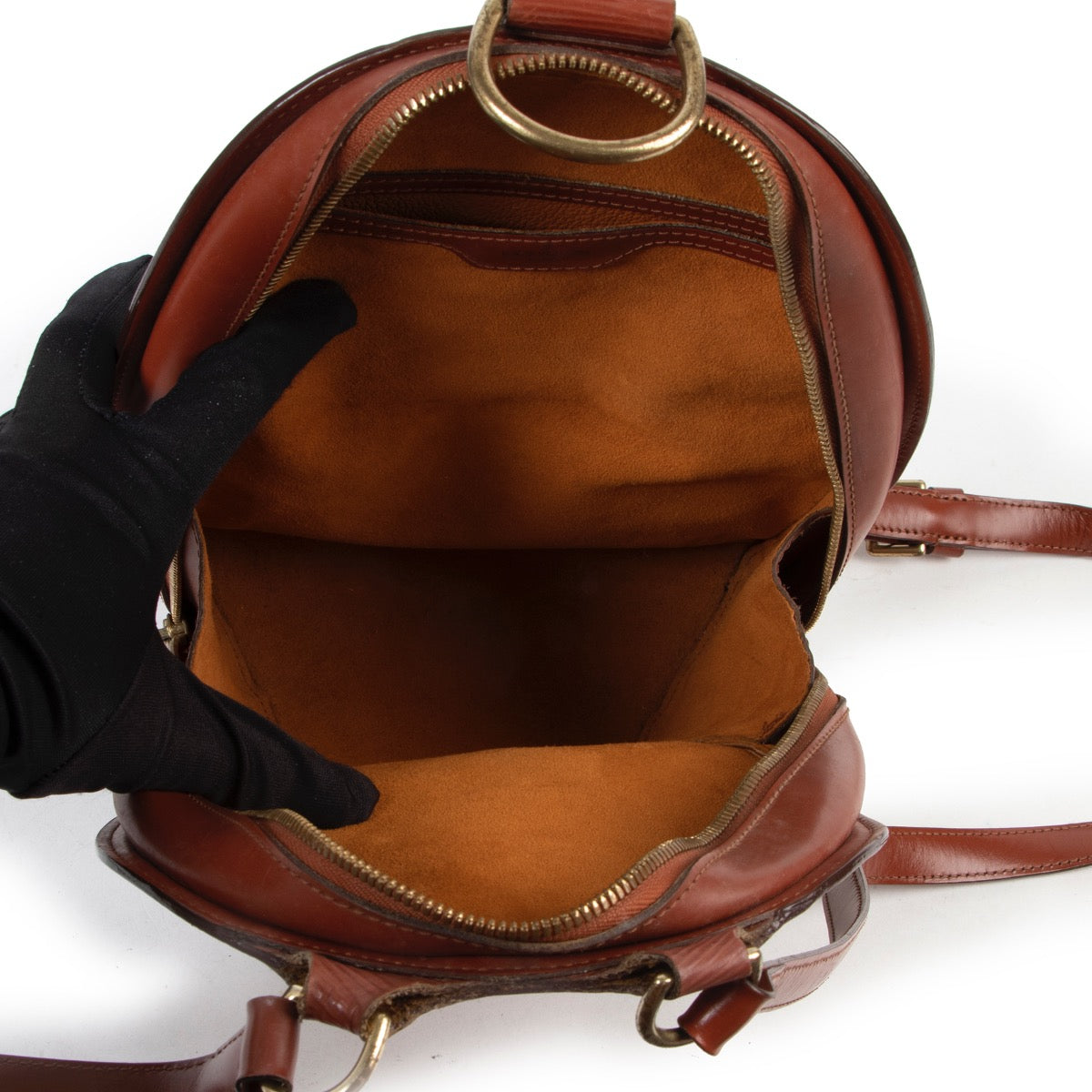 koop veilig online tegen de beste prijs Louis Vuitton Cognac Mabillon Backpack