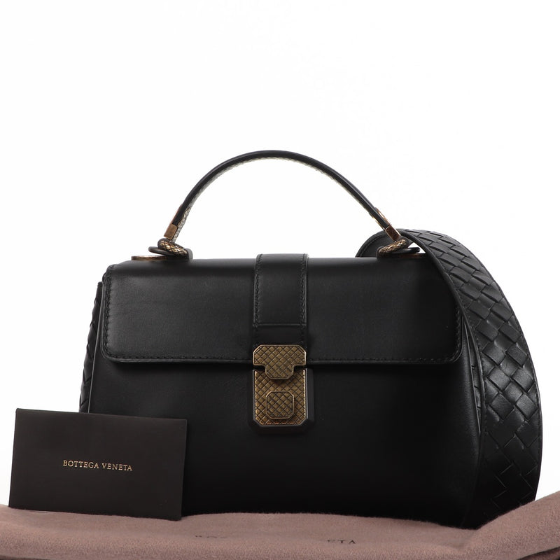 Buy an authentic second hand Bottega Veneta Black Intrecciato Piazza Crossbody Bag in very good condition at Labellov