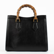 Authentic Second Hand Gucci Black Leather Medium Diana Bag on Labellov.com