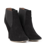 Authentieke Tweedehands Dolce & Gabbana Black Suede Ankle Booties - size 39,5 juiste prijs veilig online shoppen luxee merken webshop winkelen Antwerpen België mode fashion