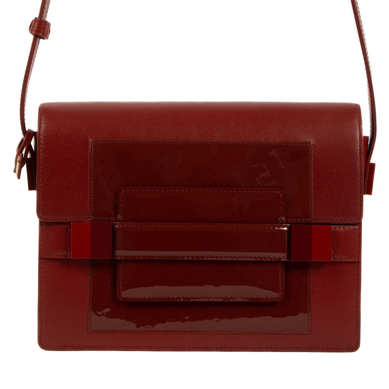 Shop safe online at Labellov in Antwerp, Brussels and Knokke this 100% authentic second hand Delvaux Rouge de Pourpre Polo/Vernis Madame Bag