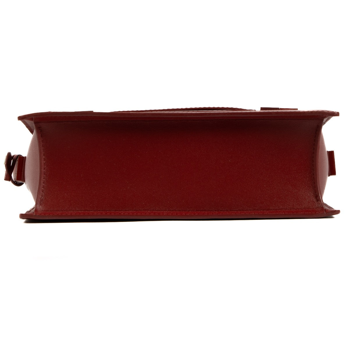 Shop safe online at Labellov in Antwerp, Brussels and Knokke this 100% authentic second hand Delvaux Rouge de Pourpre Polo/Vernis Madame Bag