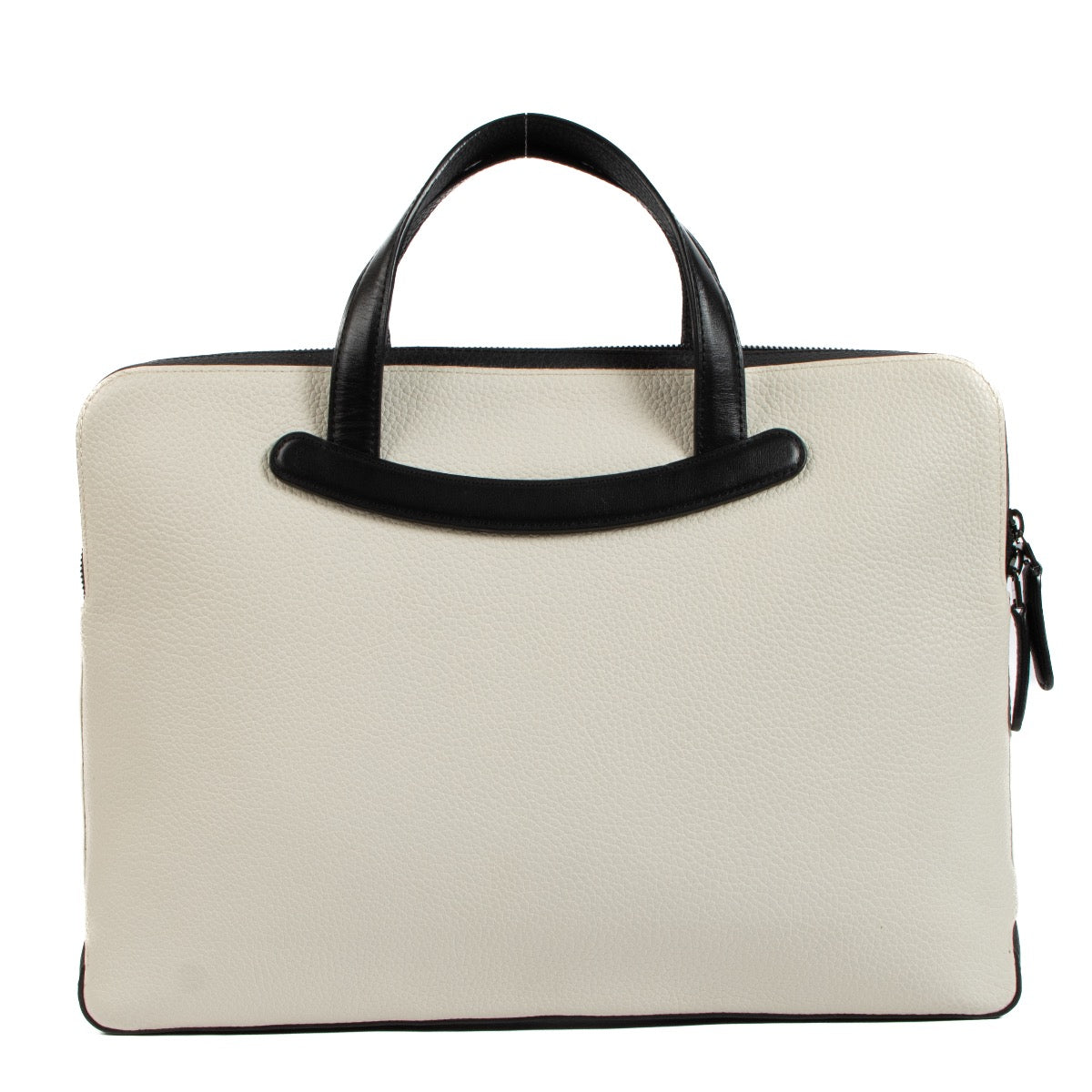 Shop safe online at Labellov in Antwerp, Brussels and Knokke this 100% authentic second hand Delvaux White Magritte Briefcase