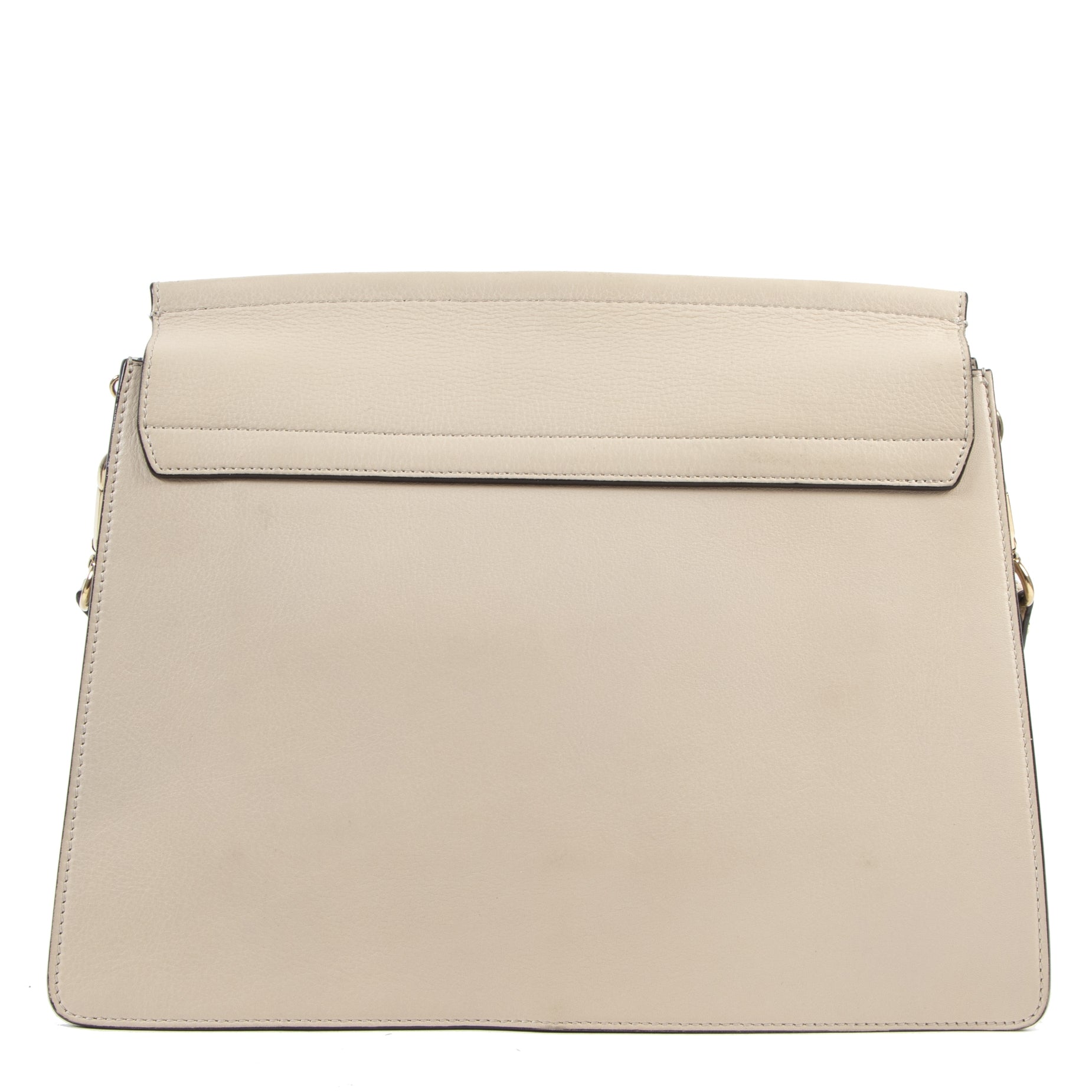 Chloé Beige Faye Large Cut-out Shoulder Bag te koop tweedehands bij Labellov in Antwerpen