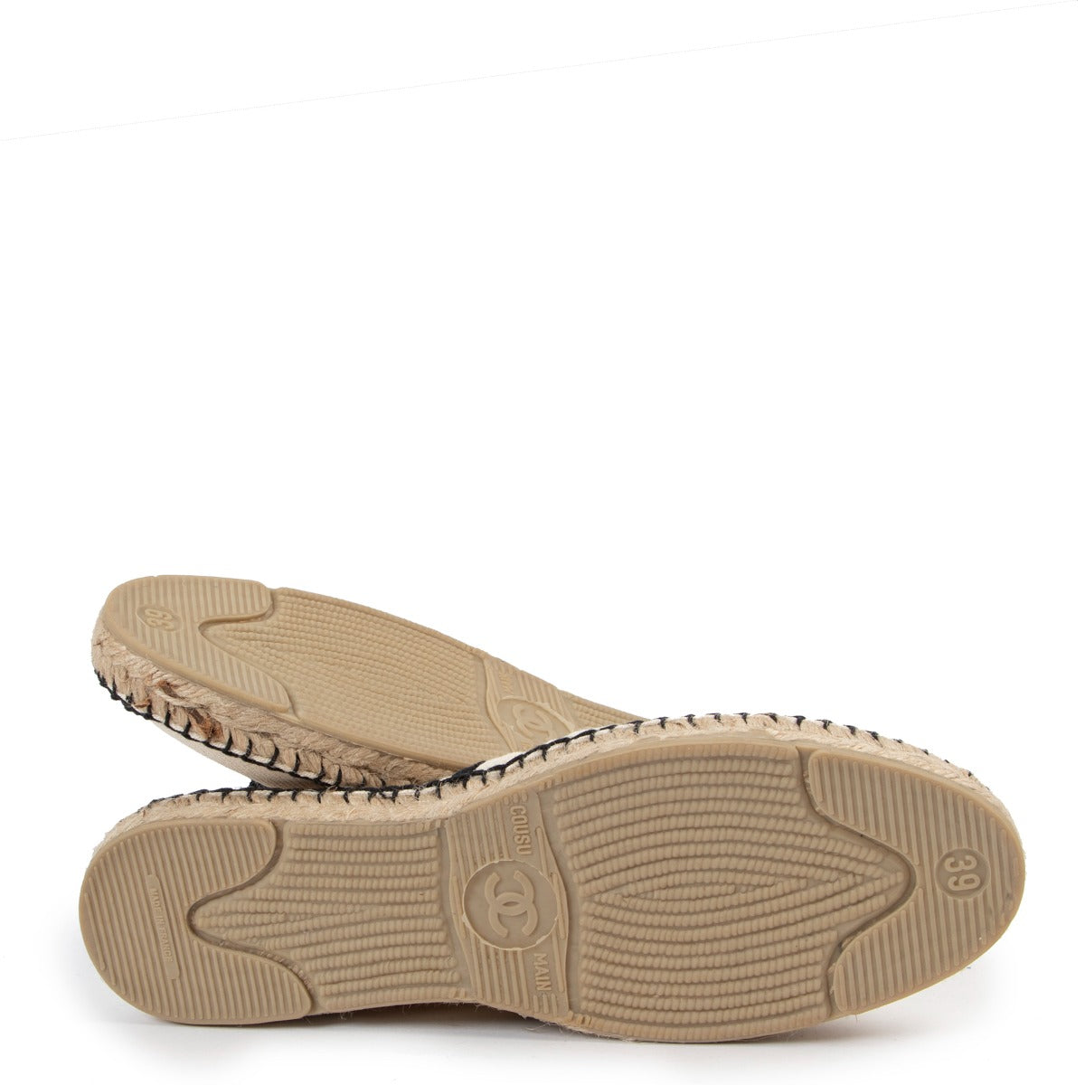 shop authentic second hand Chanel White Canvas Camellia Espadrilles at Labellov for the best price