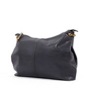 Buy an authentic second-hand Gucci Navy Blue Leather Clutch in good condition at Labellov in Antwerp.
