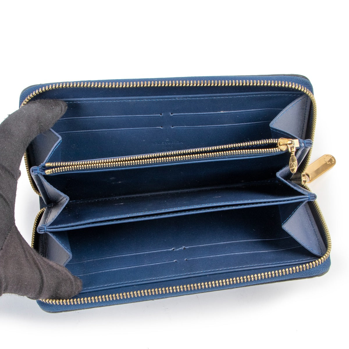 Louis Vuitton Blue Monogram Vernis Zippy Wallet Buy this 100% authentic piece here