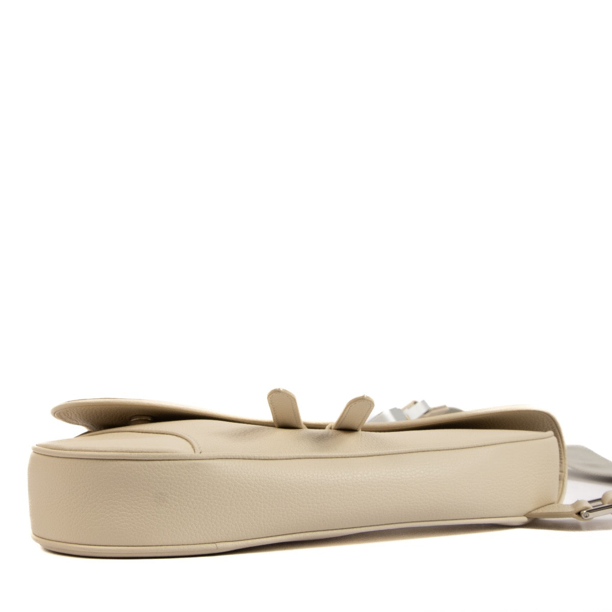 Shop 100% authentic second-hand Christian Dior Beige Saddle Crossbody on Labellov.com