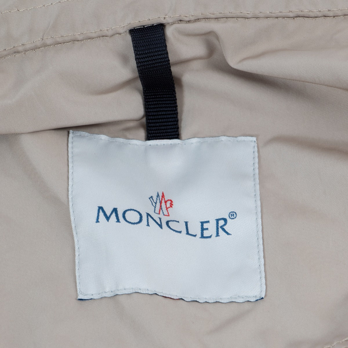 Moncler Beige Waterdichte Jas - Maat 1