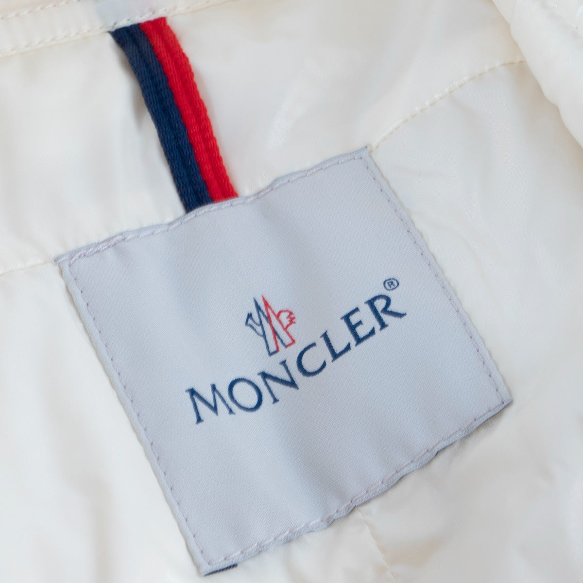 Doudoune Moncler Berriat en nylon matelassé - Taille 1