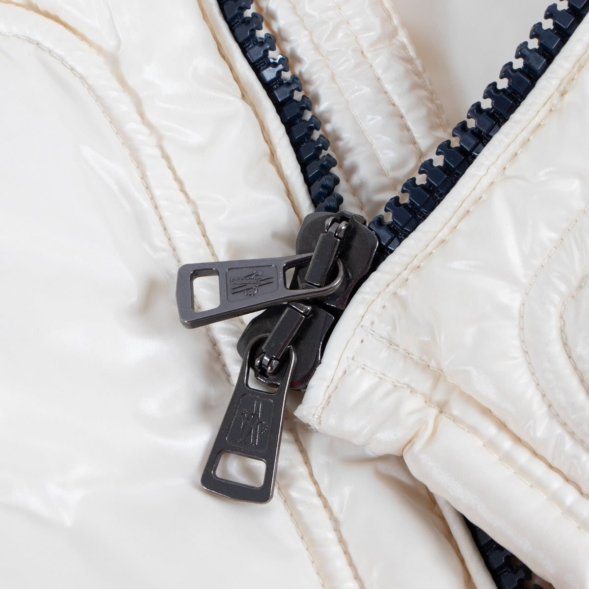 Doudoune Moncler Berriat en nylon matelassé - Taille 1