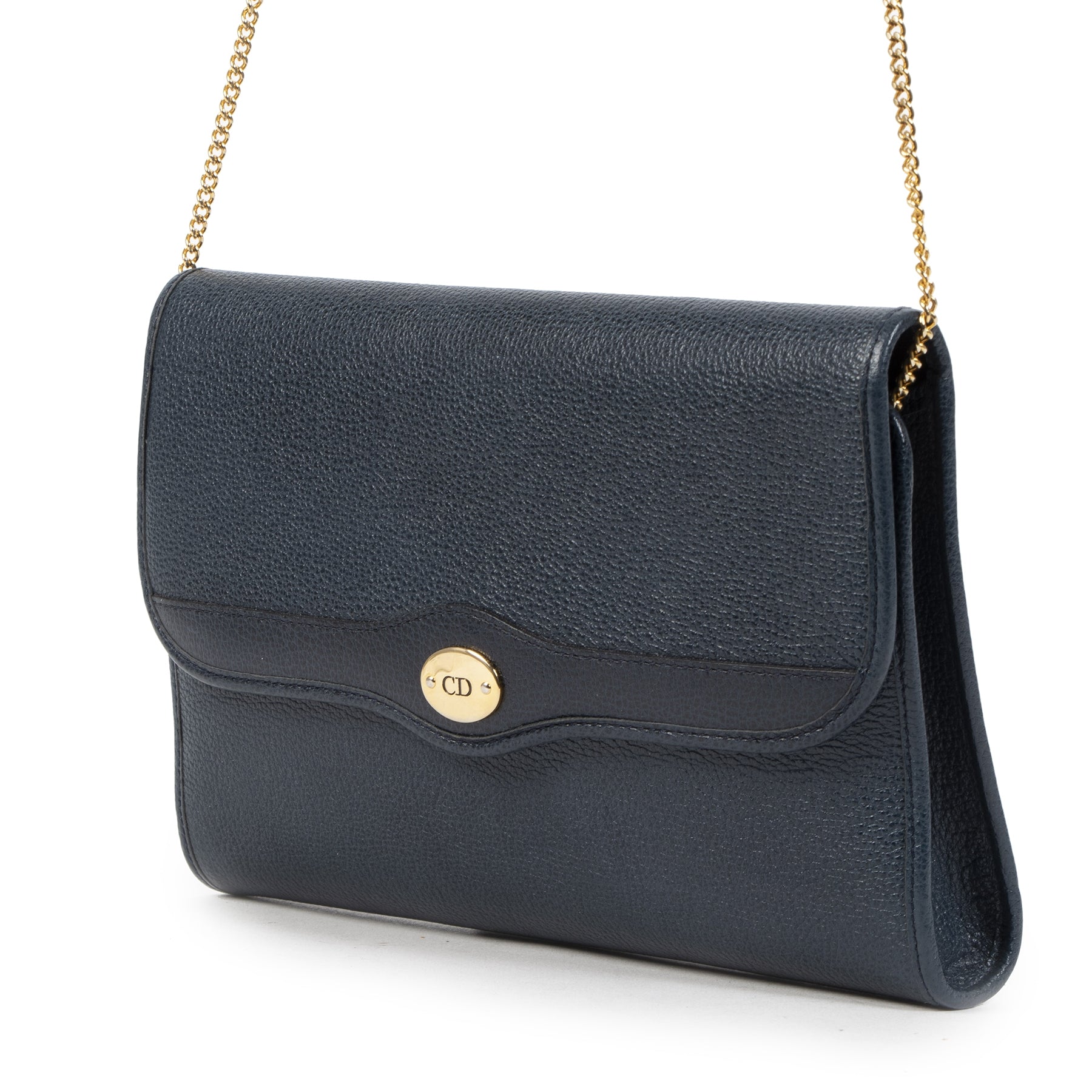 Buy authentic secondhand, safe and secure online shopping for Christian Dior clutches at the right price at LabelLOV vintage webshop.