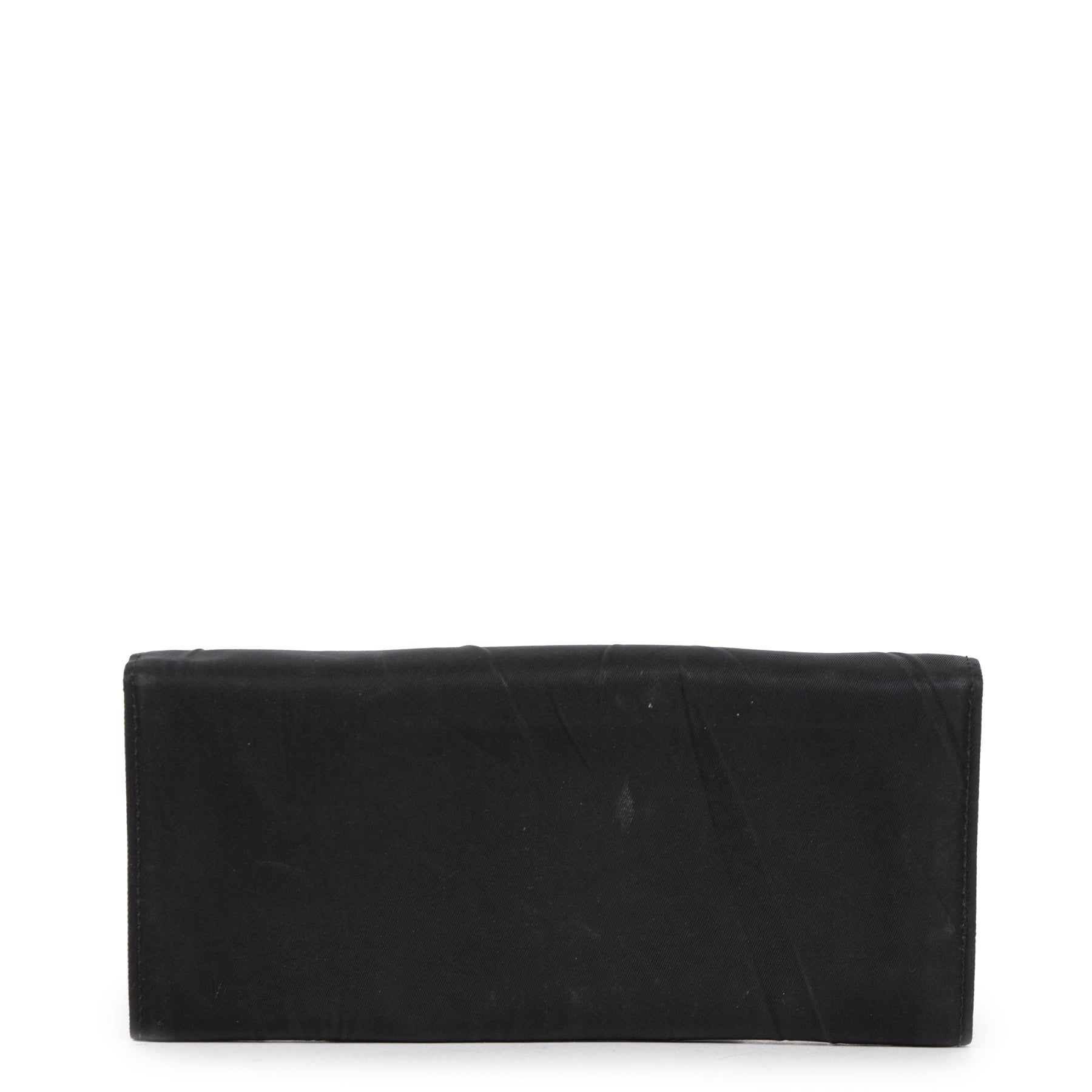 Buy authentic secondhand Prada wallets at the right price at LabelLOV vintage webshop. Safe and secure online shopping.