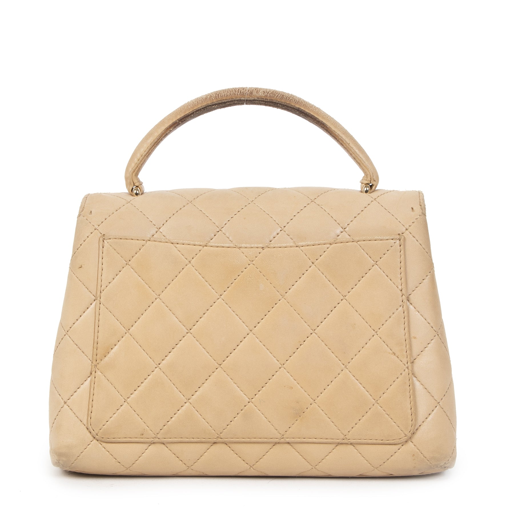 Buy authentic secondhand Chanel Nude Quilted Flap Top Handle Bag at the right price at LabelLOV vintage webshop. Safe and secure online shopping. Koop authentieke tweedehands Chanel Nude Quilted Flap Top Handle Bag met de juiste prijs bij LabelLOV
