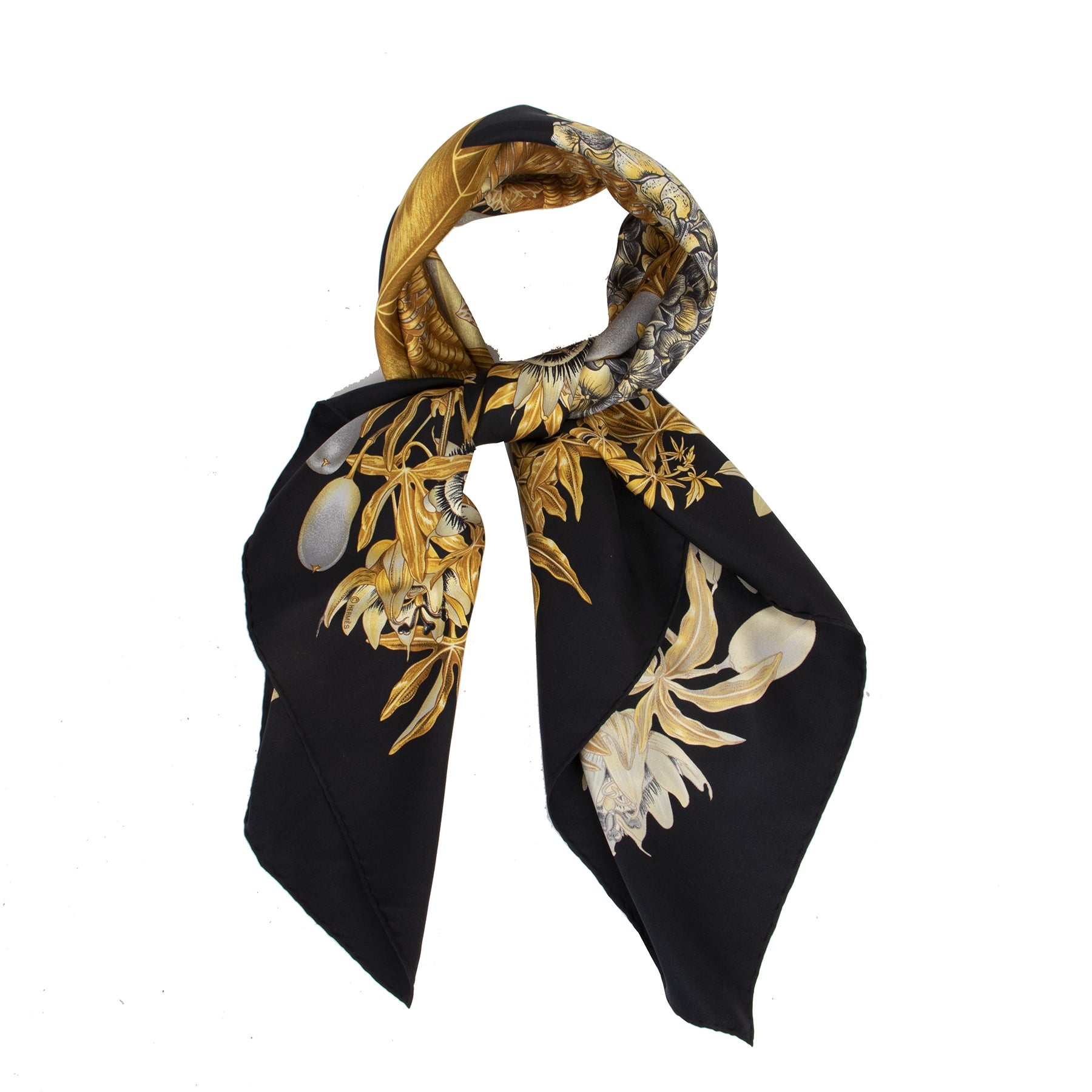Authentic second-hand vintage Hermes Passiflores Carré Silk Scarf buy online webshop LabelLOV
