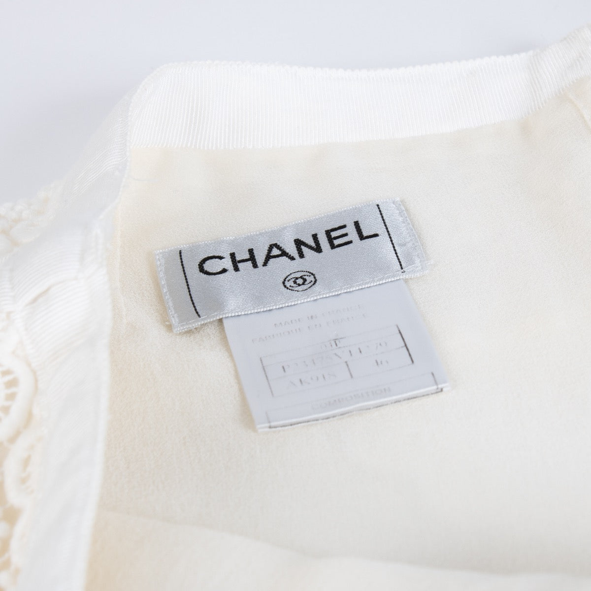 shop 100% authentic second hand Chanel White Lace Skirt - Size 46 on Labellov.com
