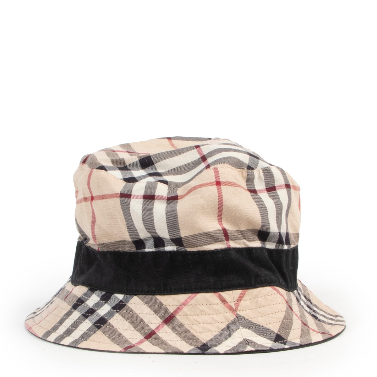 Buy authentic secondhand Burberry bucket hat at the right price at Labellov vintage webshop. Safe and secure online shopping.