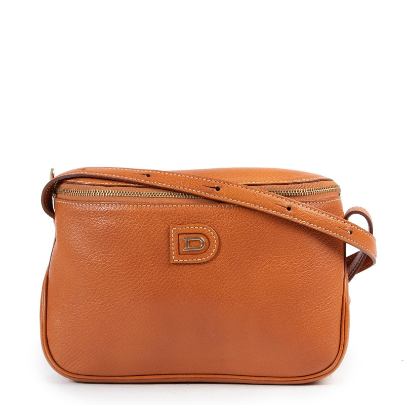 Achetez en ligne seconde main un crossbody sac Delvaux.
