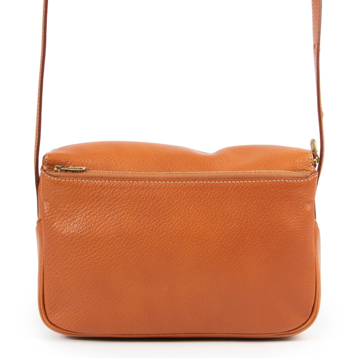 Shop online authentic second hand Delvaux bag.