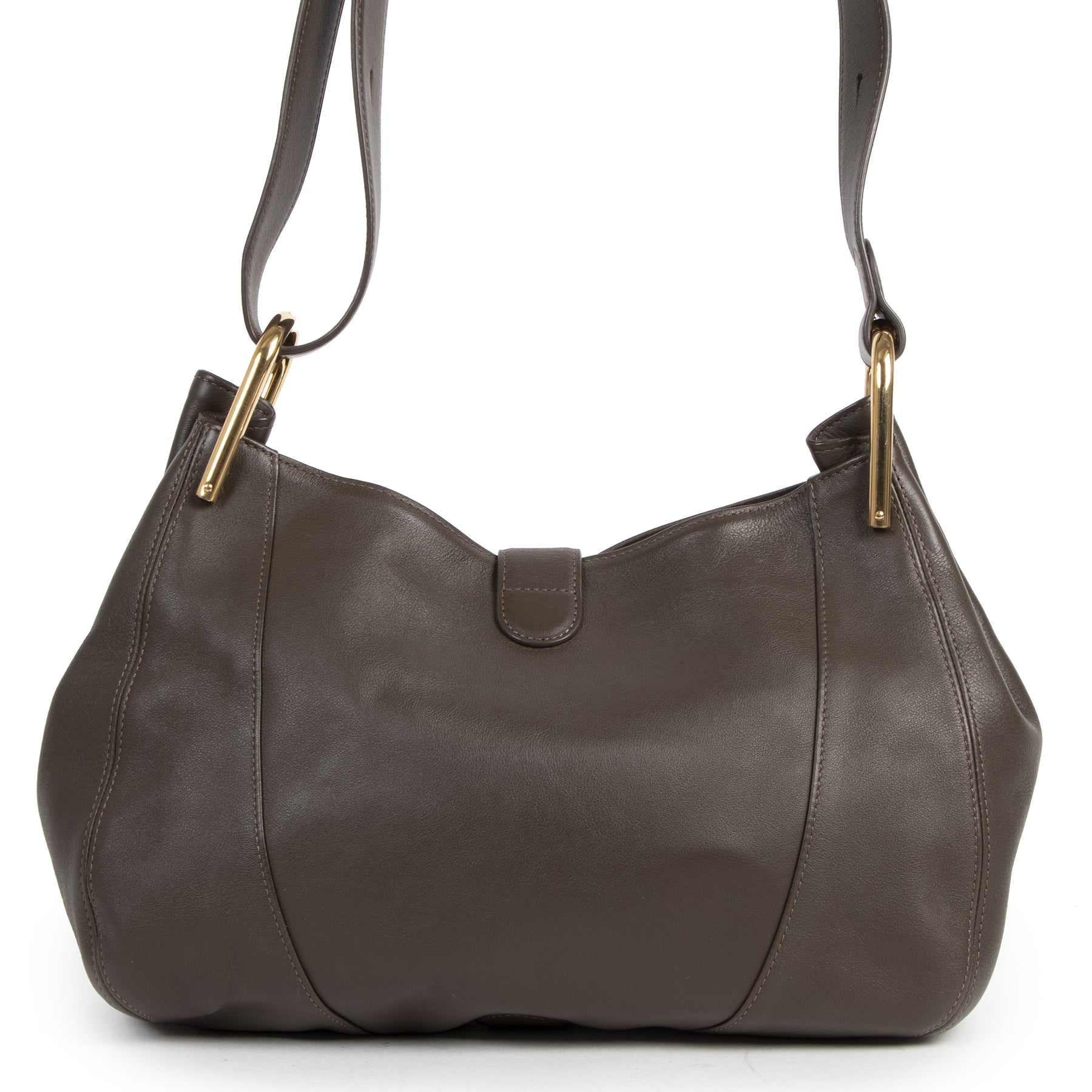Koop authentieke tweedehands Delvaux tassen met de juiste prijs bij LabelLOV Antwerpen.
