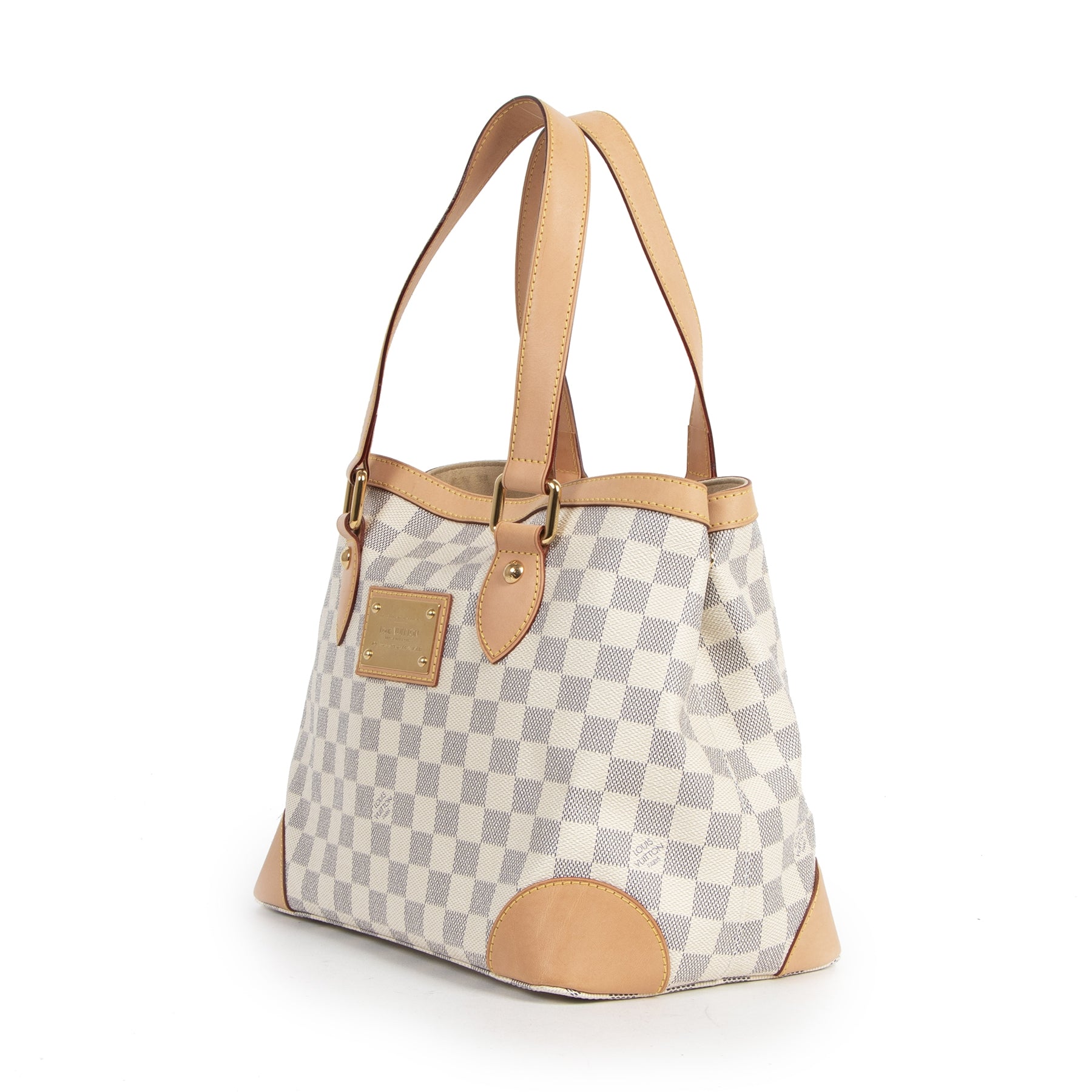 Buy authentic secondhand Louis Vuitton bags at the right price at LabelLOV vintage webshop. Safe and secure online shopping.