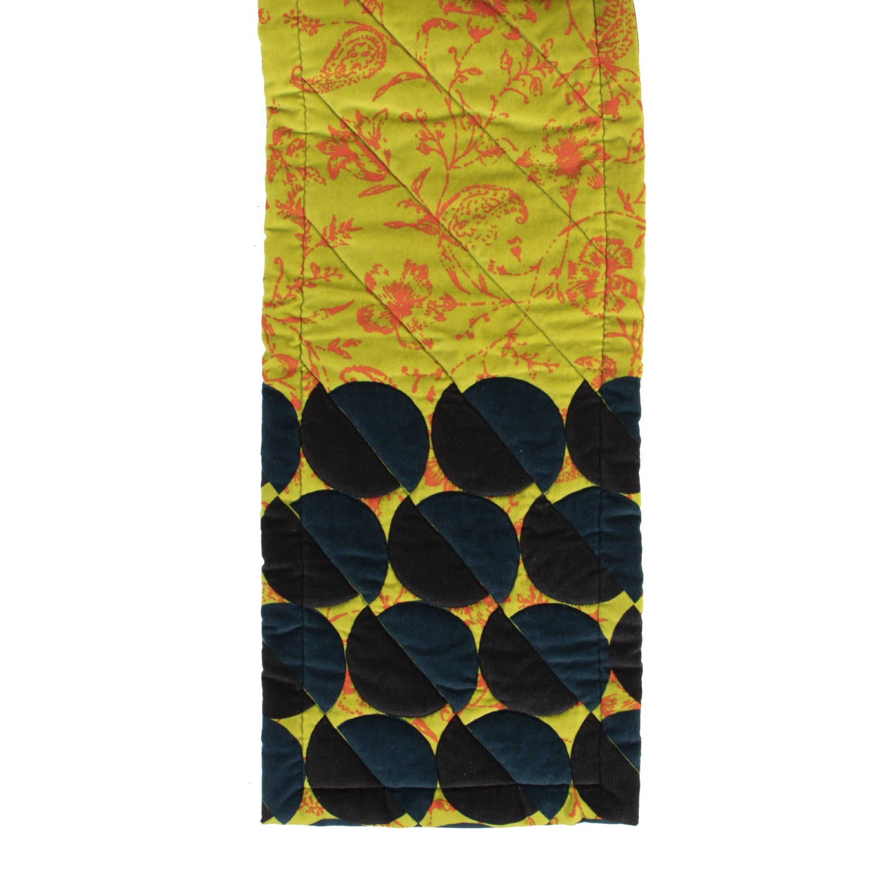 We buy and sell your authentic designer Dries Van Noten Multicolor Velvet Scarf for the best price