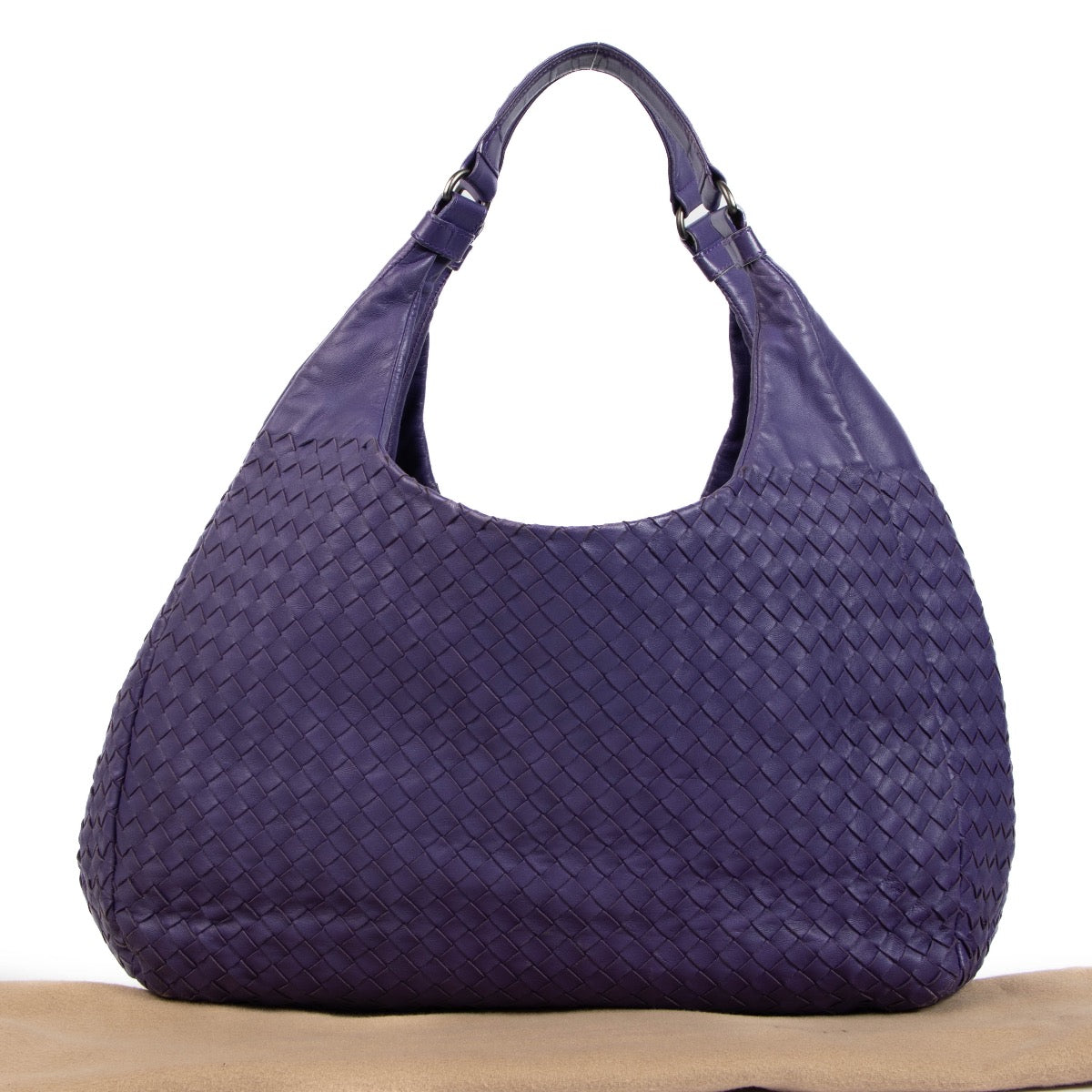 shop 100% authentic second hand Bottega Veneta Purple Campana Bag on Labellov.com
