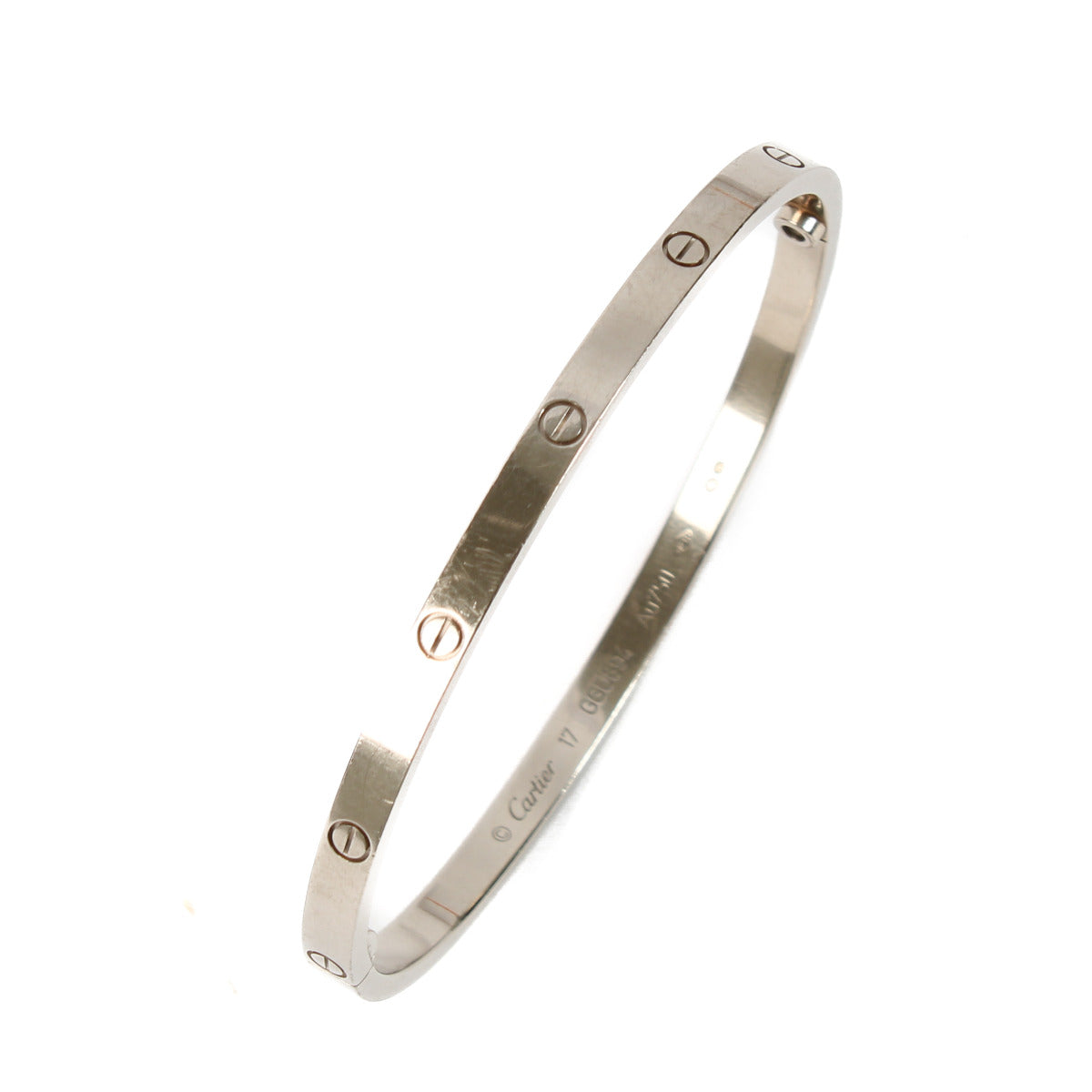 Cartier White Gold LOVE Small Bracelet - size 17 aan de beste prijs bij Labellov tweedehands luxe in Antwerpen en Knokke. Wij kopen en verkopen steeds aan de beste prijs.