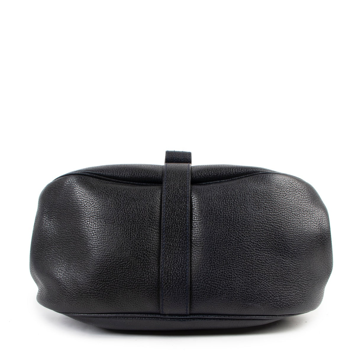 Buy online an authentic second hand Delvaux dark blue Jumping leather Cerceau shoulder bag in very good condition at Labellov in Antwerp.
