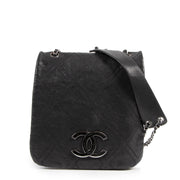 Chanel Black Crossbody Bag for the best price at Labellov secondhand luxury