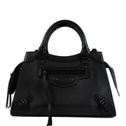 Balenciaga Black Neo Classic Small Bag for the best price at Labellov secondhand luxury in Antwerp. Buy and sell your preloved and new designer bags for the best price.