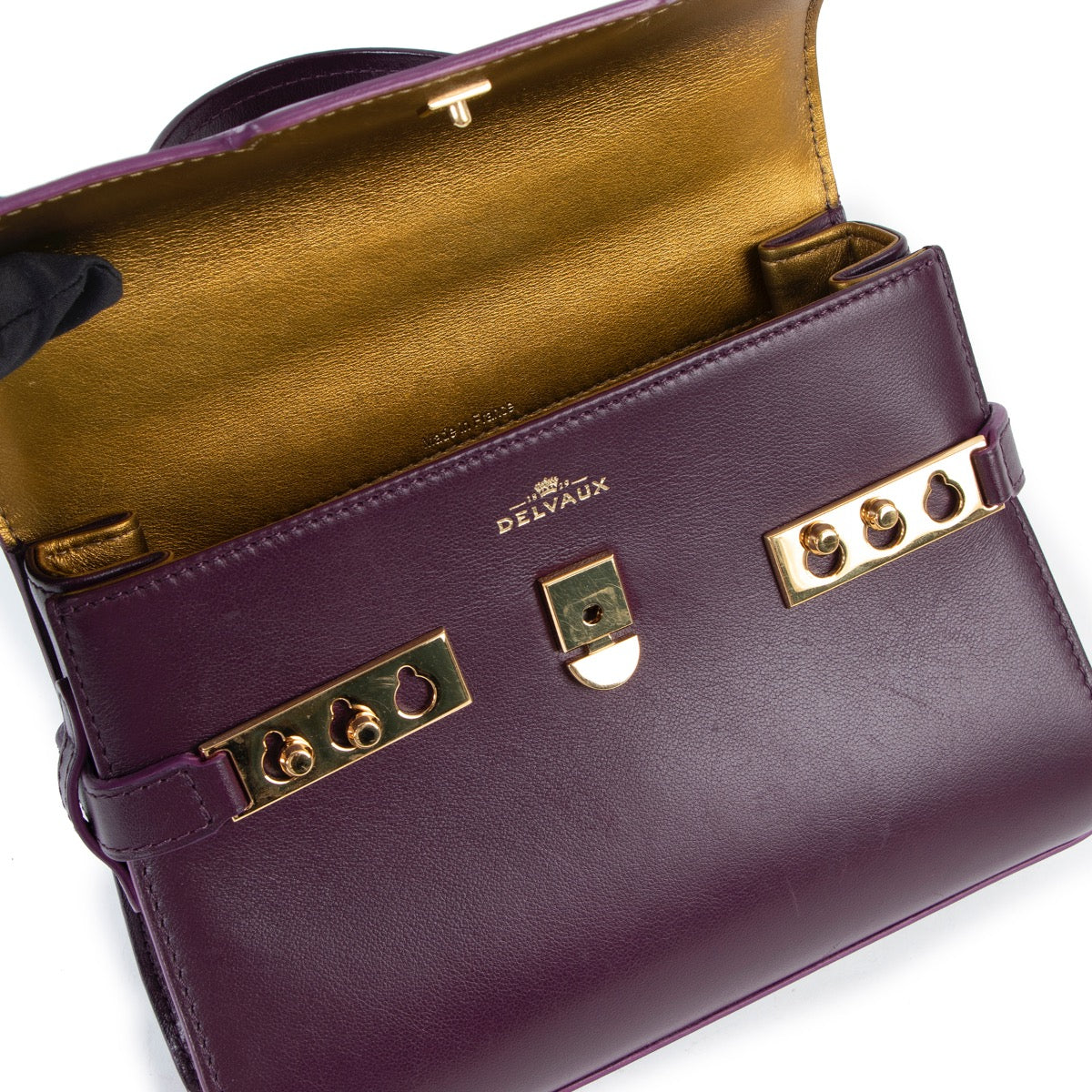 Buy online an authentic second hand Delvaux purple Tempête mini crossbody bag in good condition at Labellov in Antwerp.