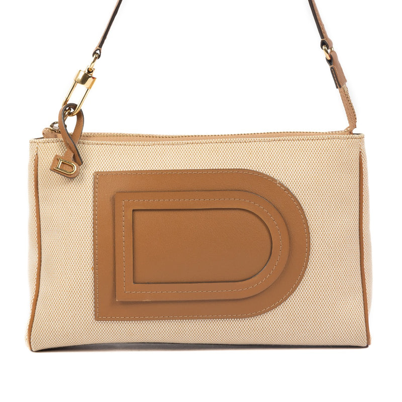 Shop 100% authentic second-hand Delvaux Beige Louise Clutch on Labellov.com
