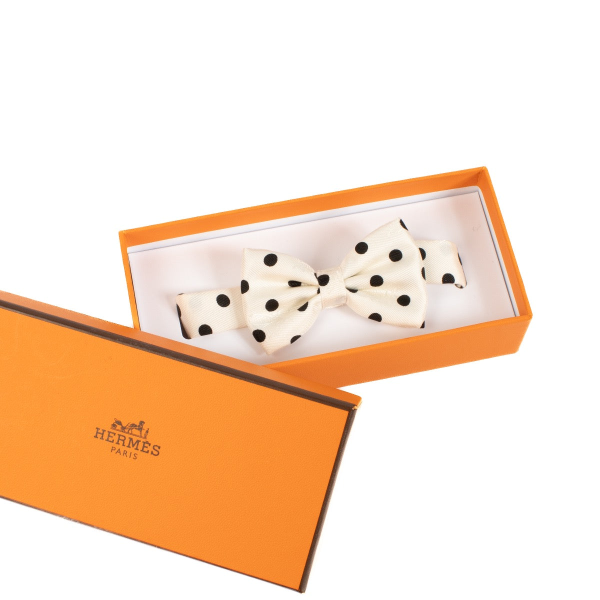 Shop 100% authentic secondhand Hermès White Bow Tie on Labellov.com
