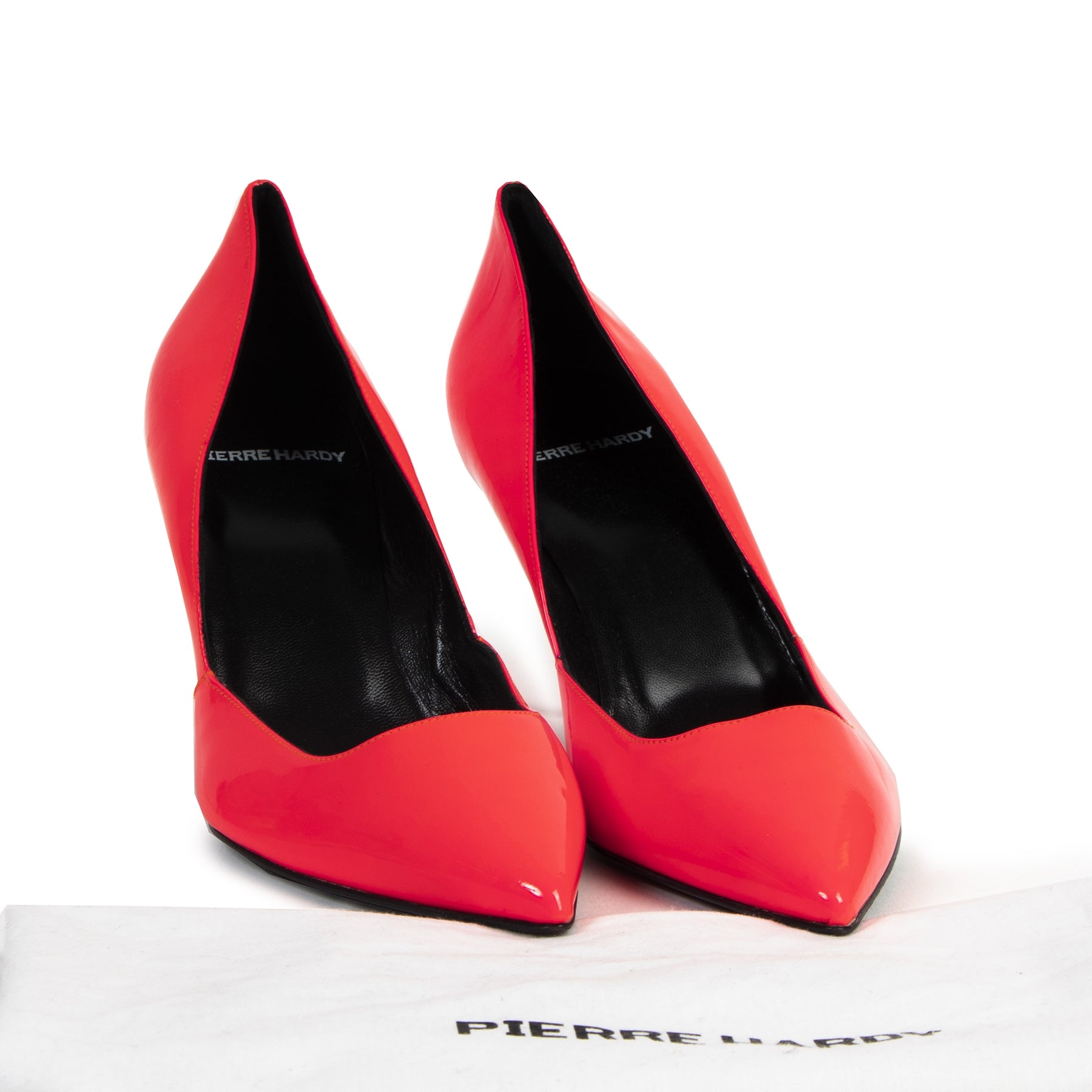 Authentic secondhand Pierre Hardy Pink Patent Leather Heels - Size 39 designer shoes luxury vintage webshop fashion