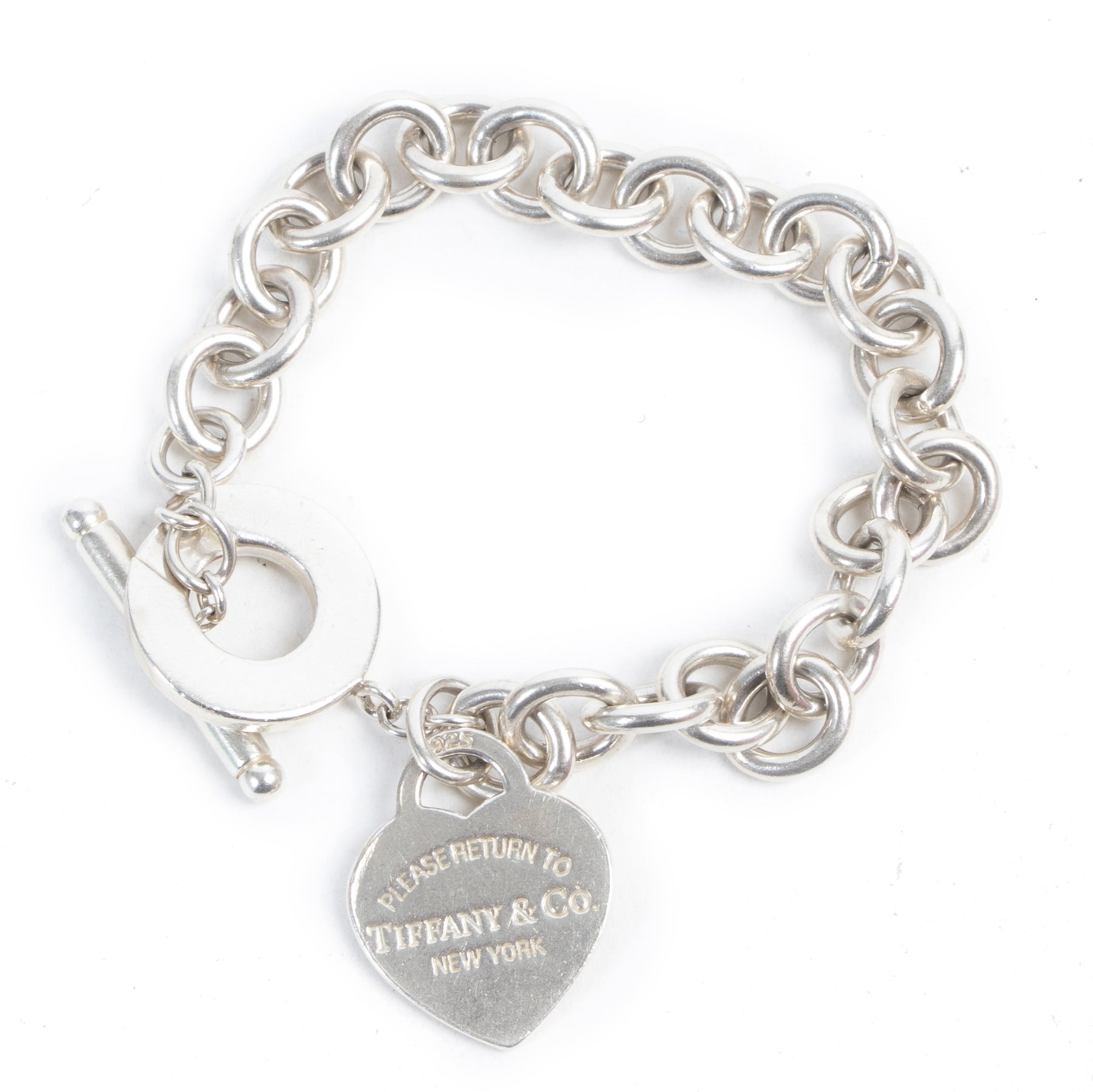 Tiffany & Co Heart Tag Toggle Bracelet for the best price at Labellov secondhand luxury