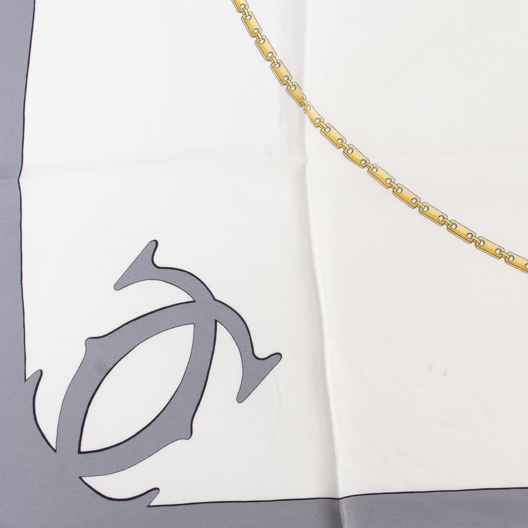 Cartier Must De Cartier Silk Grey Scarf for sale online at Labellov tweedehands luxe in Antwerpen